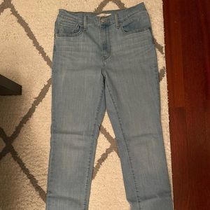 Levi’s 724 High Rise Straight Jeans